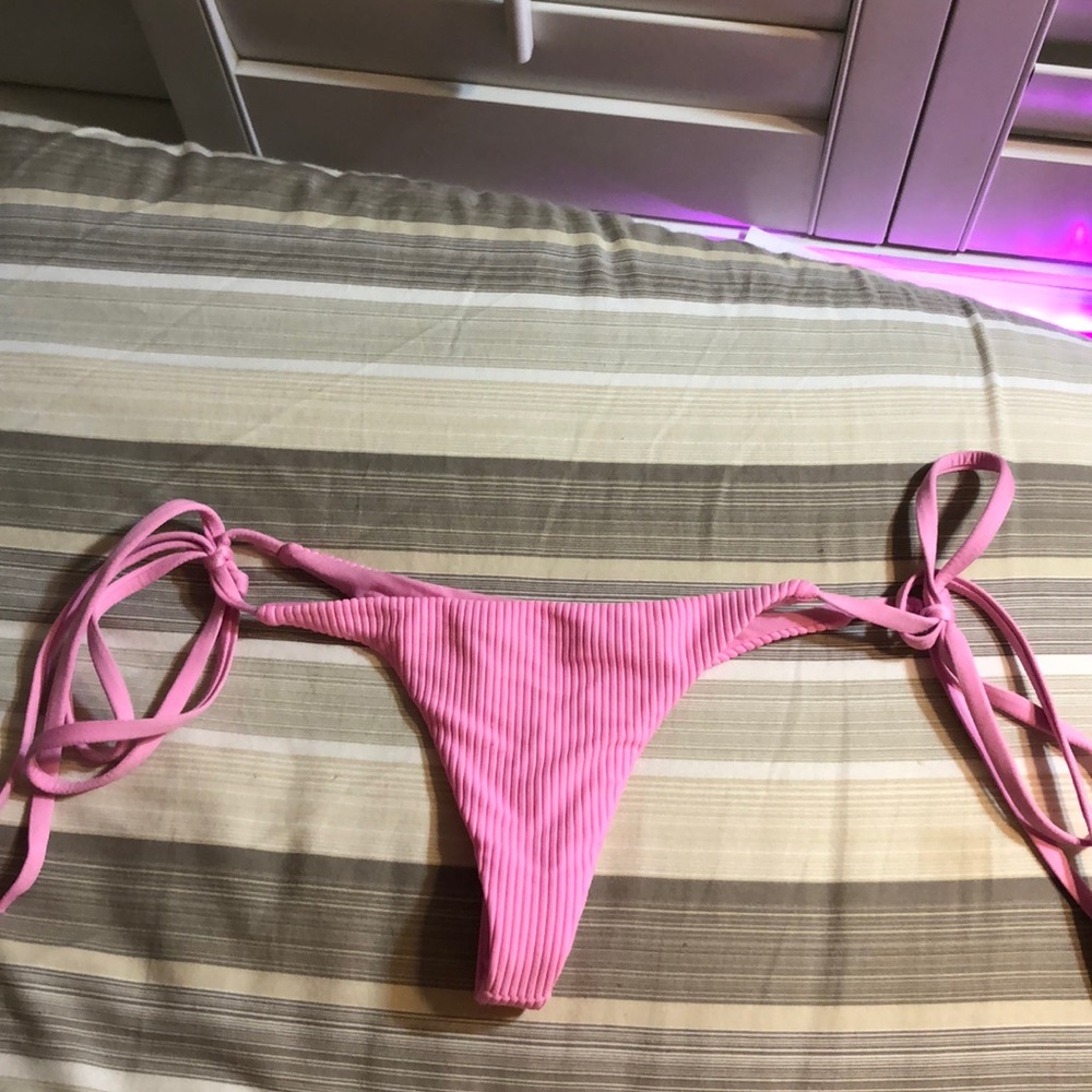 Frankies bottoms
